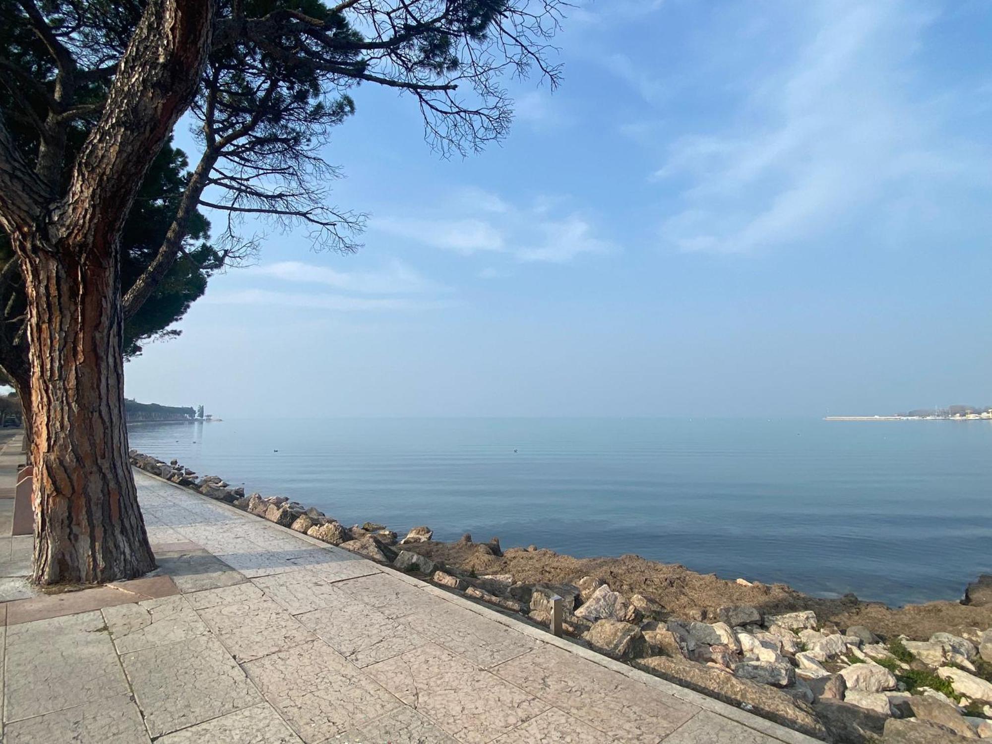 The - Luxury With Pool Peschiera del Garda