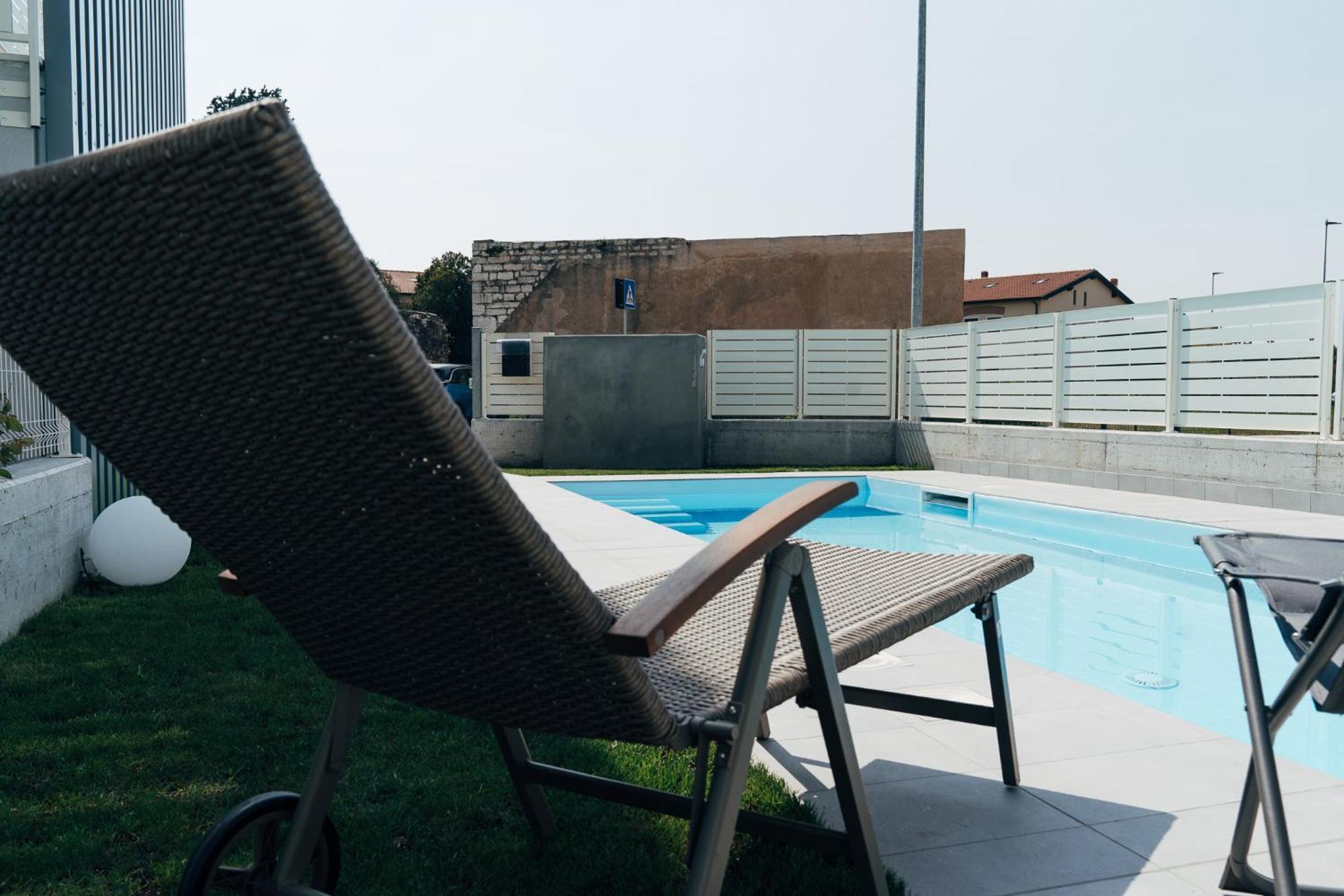 The - Luxury With Pool Appartement *